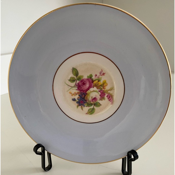 EUC VTG TAYLOR & KENT BONE CHINA BABY BLUE FLORAL TEACUP AND SAUCER - Picture 5 of 9